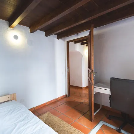 Casa Arroyo De San Andres بيت للعطل