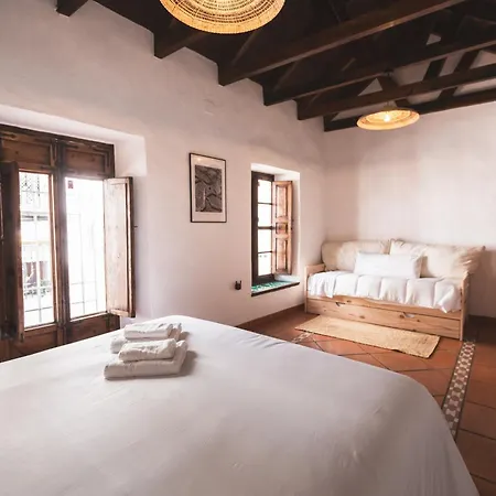 Casa Arroyo De San Andres بيت للعطل