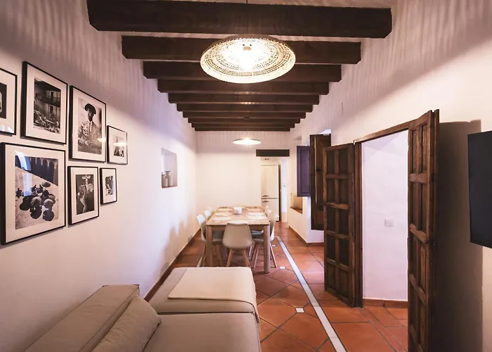 Casa Arroyo De San Andres 別荘